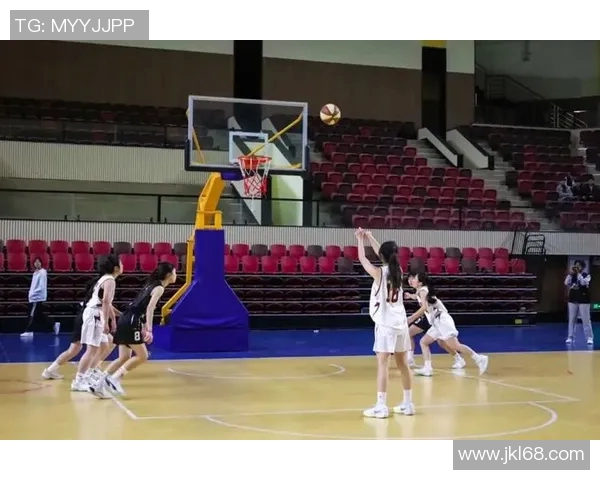 全远会精彩对决广东队迎战新疆队期待巅峰对决展现篮球魅力与团队精神