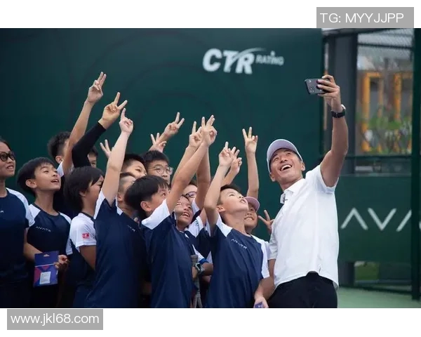 广州网球队的拼搏历程与荣耀时刻全景回顾MBA